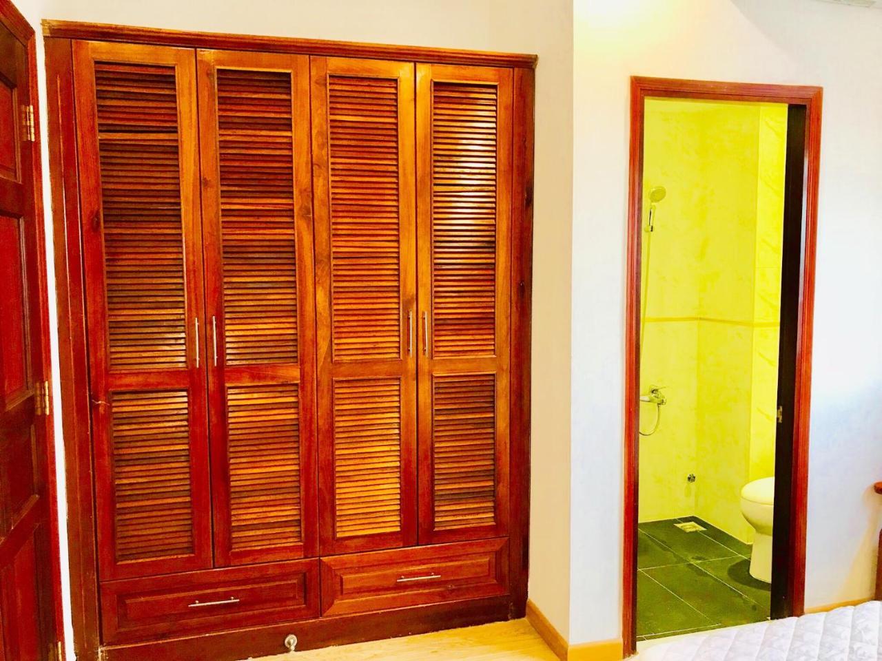 Quynh Anh Hotel Hô Chi Minh-Ville Extérieur photo