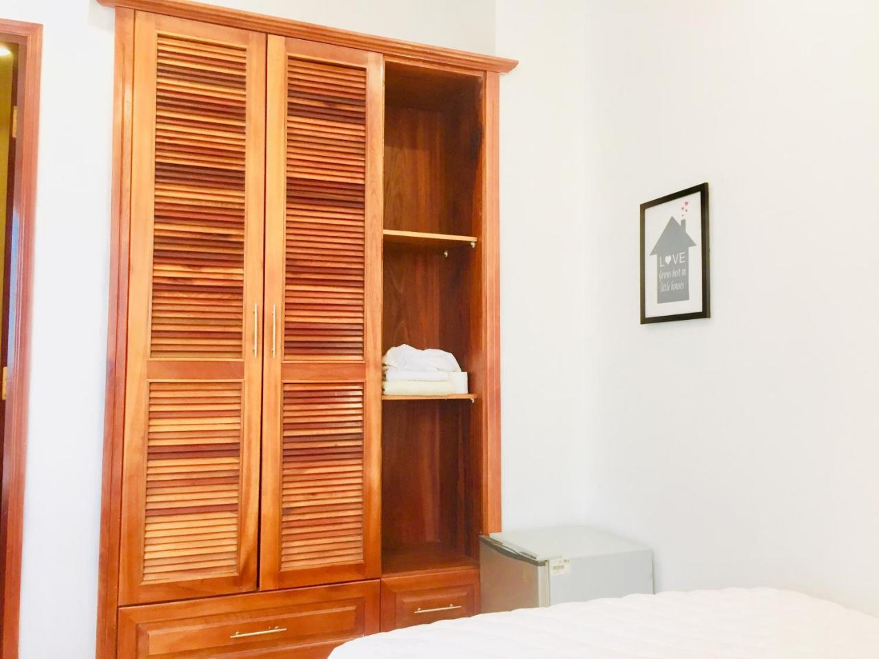 Quynh Anh Hotel Hô Chi Minh-Ville Extérieur photo